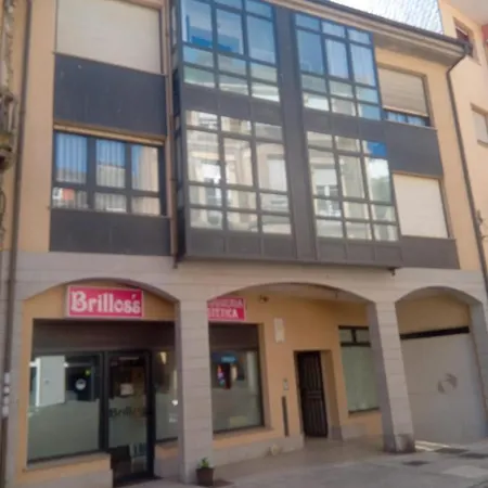 A Bruxo Fonte 8 Pzs 2 Banos Full Reg Vut38509 Apartamento Luarca