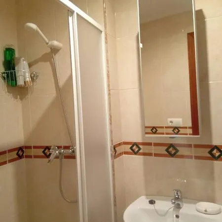 A Bruxo Fonte 8 Pzs 2 Banos Full Reg Vut38509 * Luarca